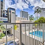 Centrally Located Vacation Rental In Waikiki!