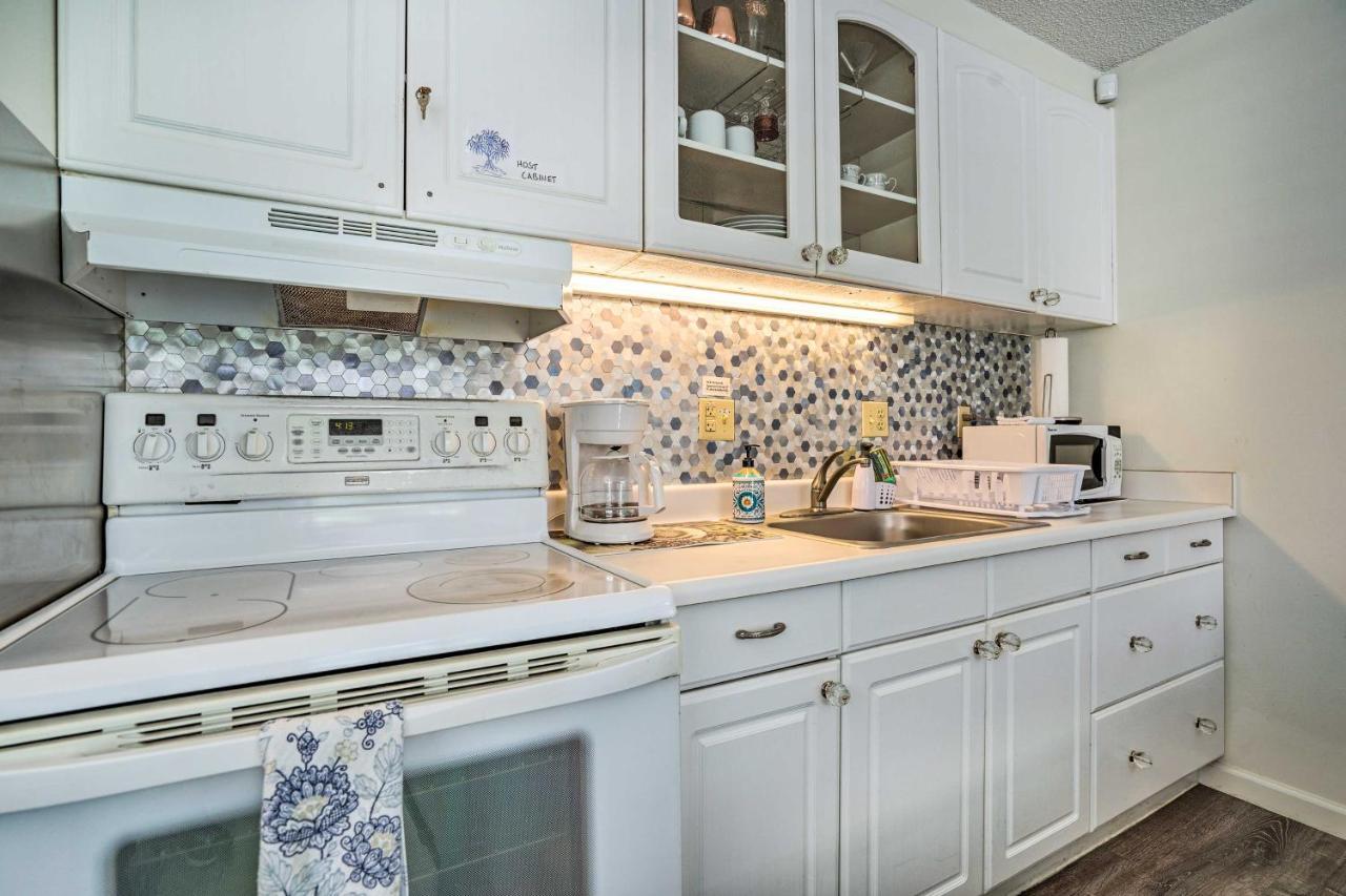Apartment Centrally Located Vacation In Waikiki! *